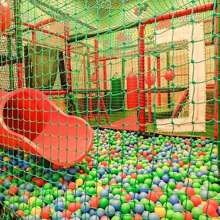 6 Person On A In Bl Vand Prázdninový dům *